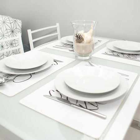 Апартаменты Nowy Apartament W Miedzyzdrojach, Blisko Plazy Мендзыздрое Экстерьер фото