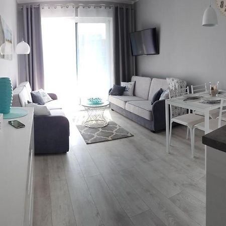 Апартаменты Nowy Apartament W Miedzyzdrojach, Blisko Plazy Мендзыздрое Экстерьер фото